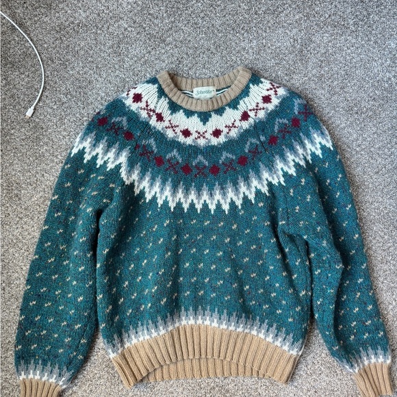 St. John's Bay Sweaters - St. John's Bay Teal and Beige Crewneck Sweater